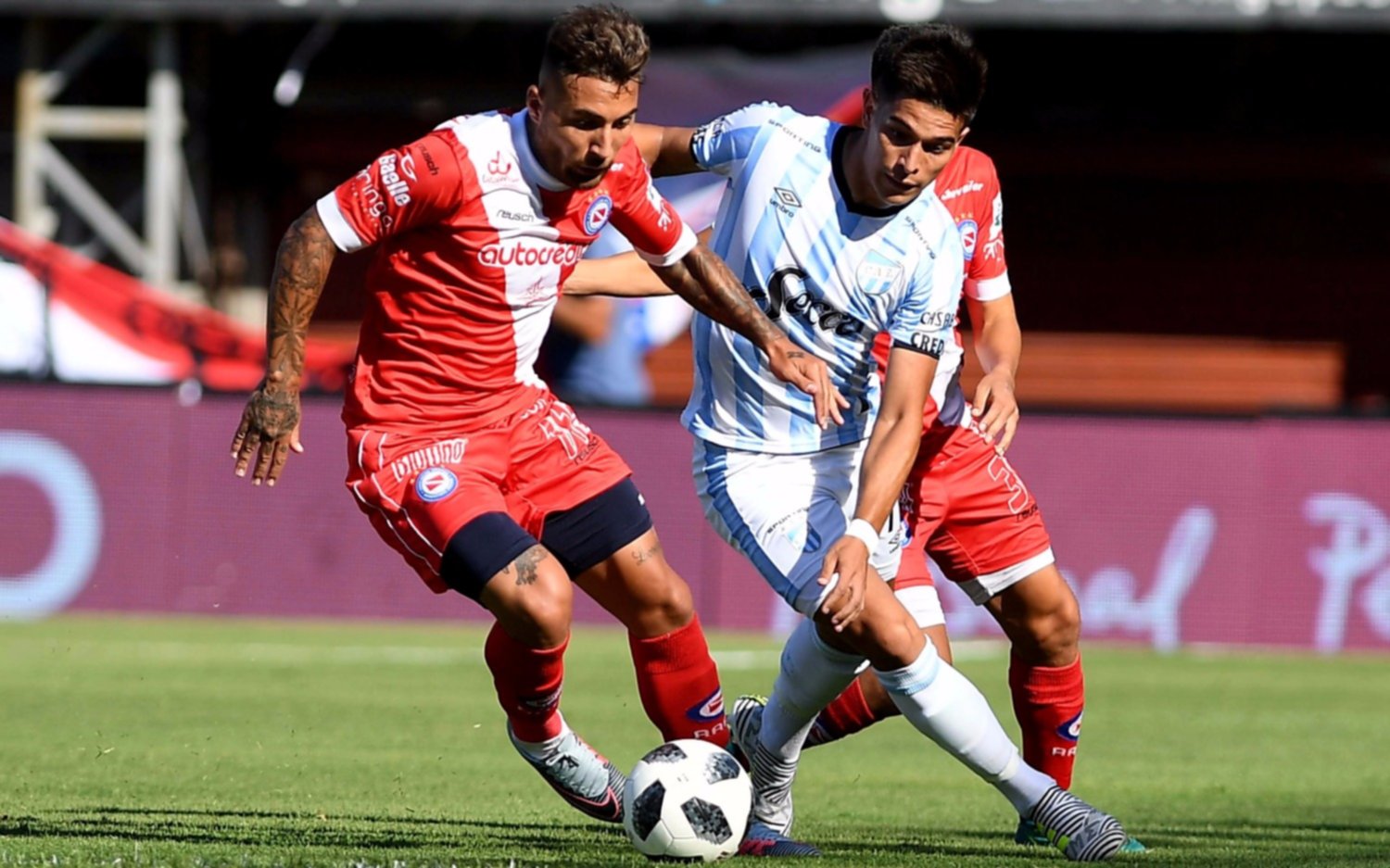 Argentinos y Atlético Tucumán igualaron en La Paternal