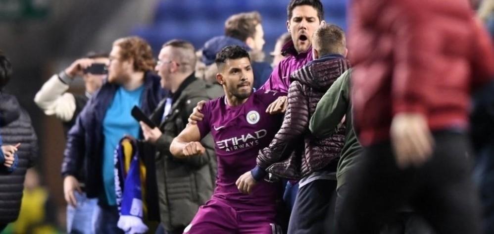 Tras la sorpresiva eliminación, el Kun Agüero terminó a las piñas