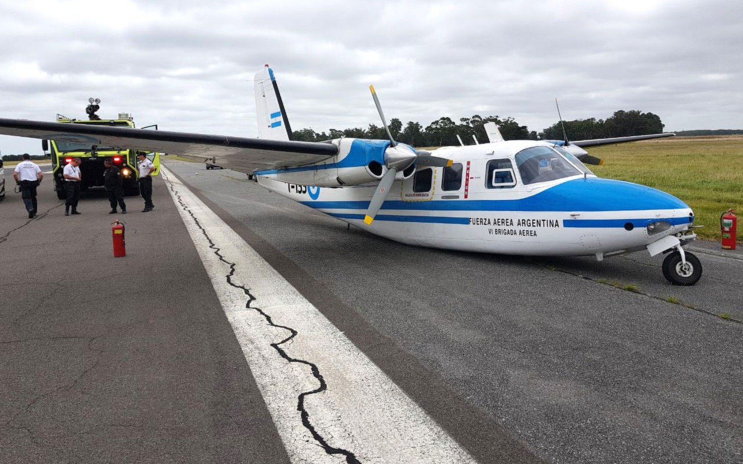  Tras desperfecto de un avión durante aterrizaje cierran parcialmente el aeropuerto de Mar del Plata
