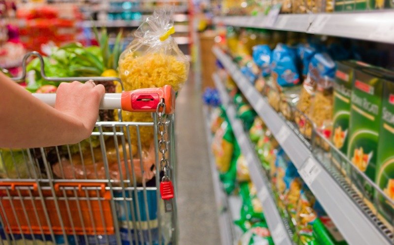 Las ventas en supermercados no variaron en diciembre pero subieron las de los shoppings