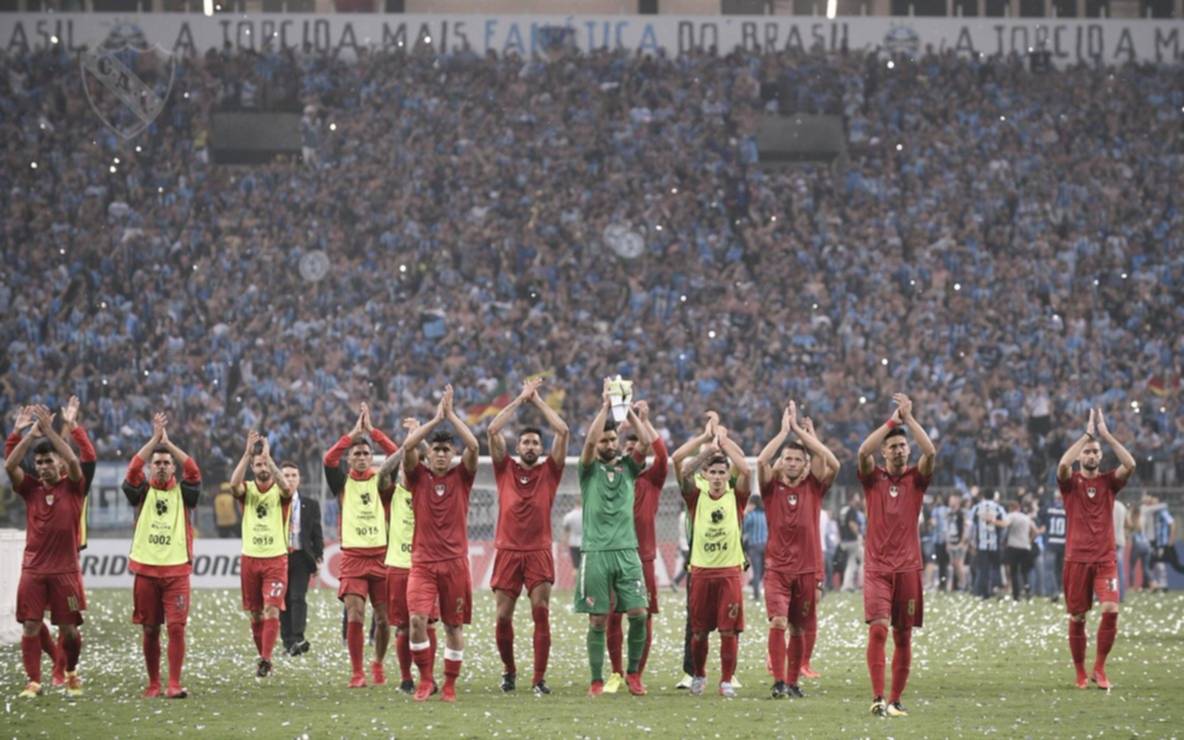 Independiente regresó al País sin Copa, pero con la frente alta