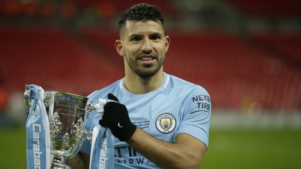 Agüero abrió el camino para que el Manchester City grite campeón en la Copa de la Liga
