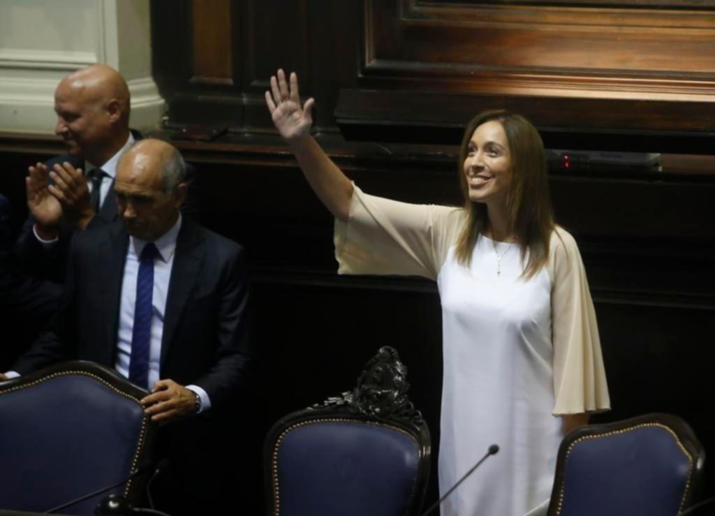 Vidal abre las sesiones legislativas por primera vez con una “tropa propia”