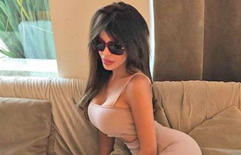 Charlotte volvió a cambiar de cara