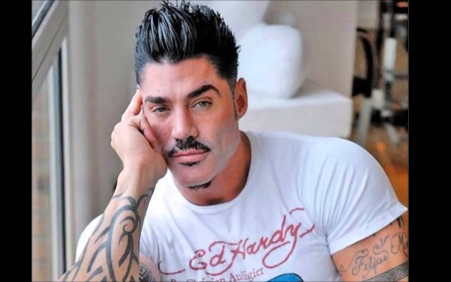 El hermano de Ricardo For apuntó otra vez contra el Sanatorio La Trinidad