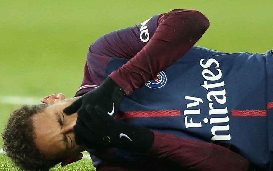 Neymar será operado, ¿llega bien al Mundial?