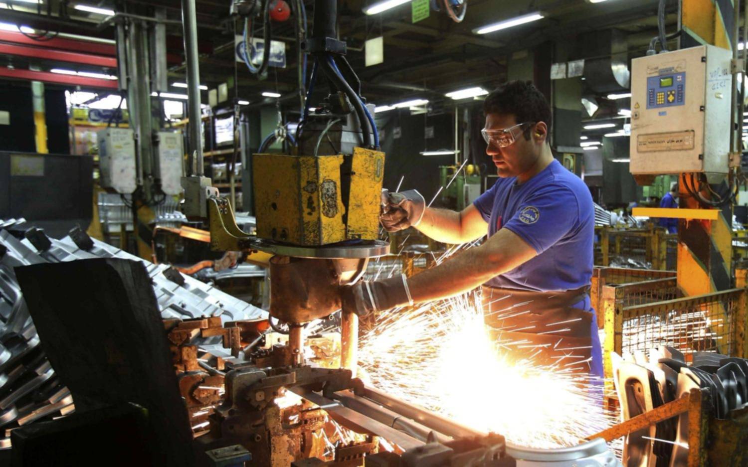Metalúrgicos denuncian más de mil despidos en la industria en dos meses