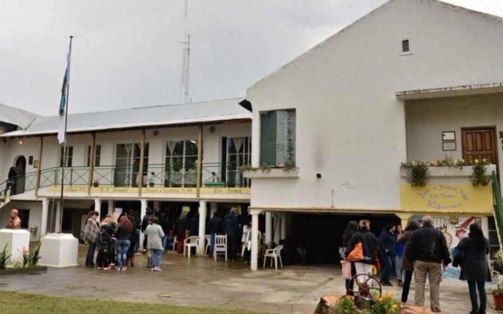 Garantizan la continuidad a seis de las ocho escuelas que iban a cerrar en el Delta