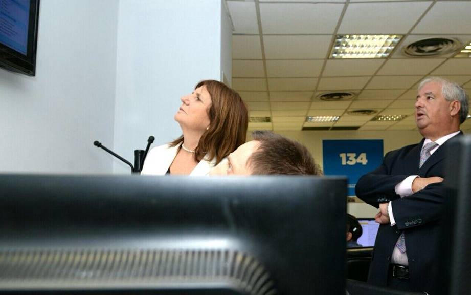 Bullrich presentó hoy la línea 134, para denunciar narcotráfico, trata y abuso