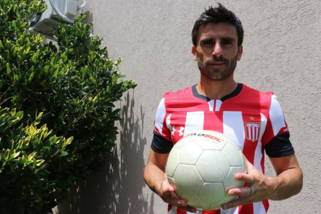 “Pellegrini juega a la Play con mi hijo”