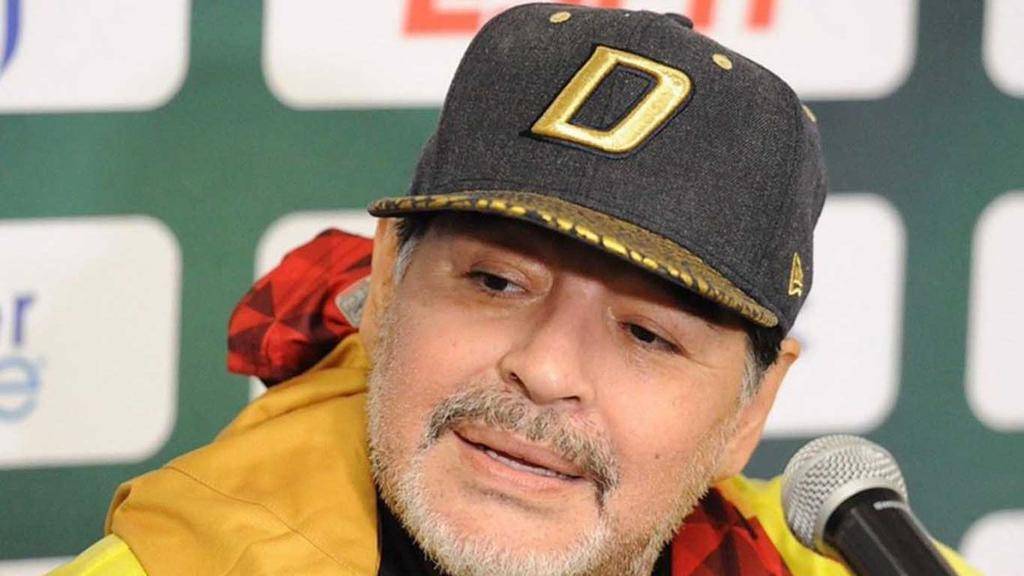 ¿Adiós amor? ¡Diego destrozó a Infantino!