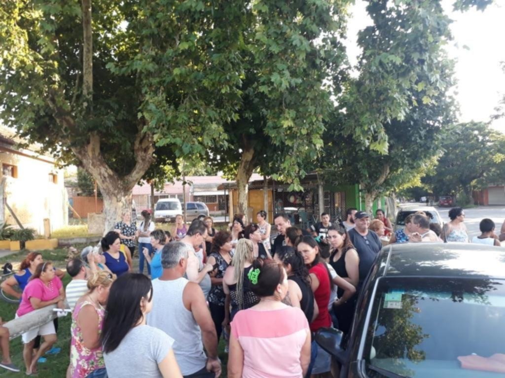 En Arturo Seguí están cansados de vivir a merced de los ladrones adolescentes