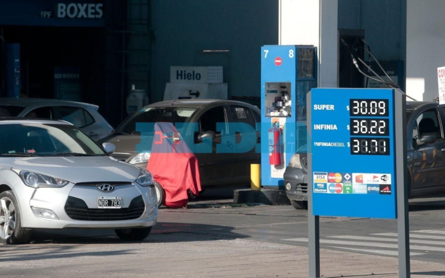 Según un estudio del sector, en el último año el precio de los combustibles subió 69,88%