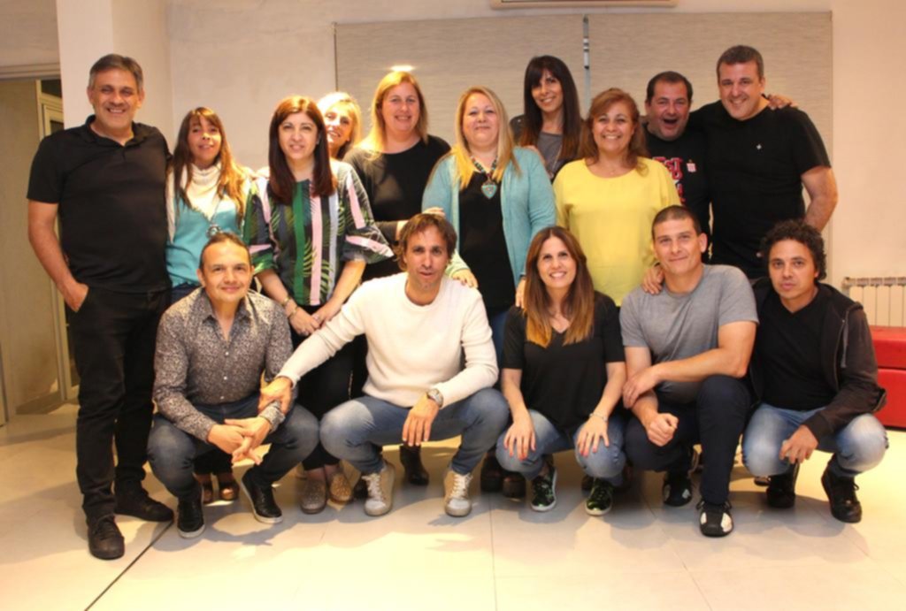 Otra cita de ex alumnos