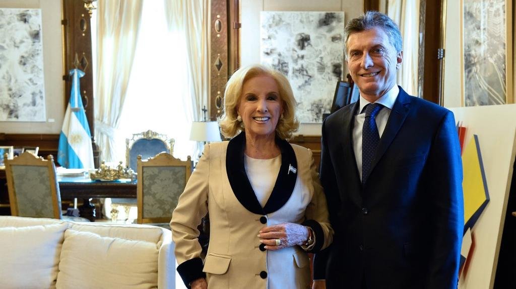 Mirtha vuelve a hacer campaña por Macri