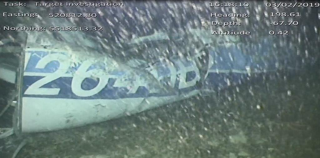 Encontraron un cuerpo entre los restos del avión que transportaba a Emiliano Sala