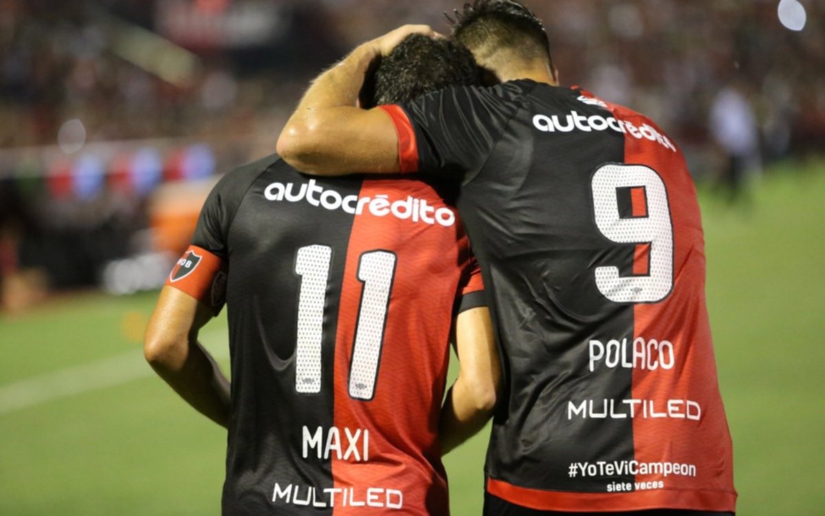 Polémica con la camiseta de Newell's en la antesala del Clásico rosarino