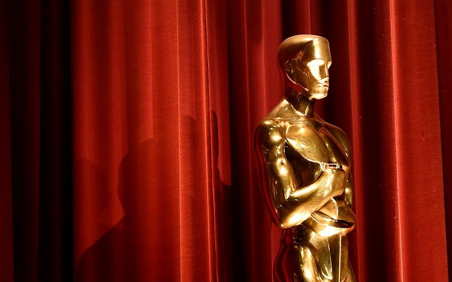 Los Oscar no tendrán conductor tras la renuncia de Kevin Hart