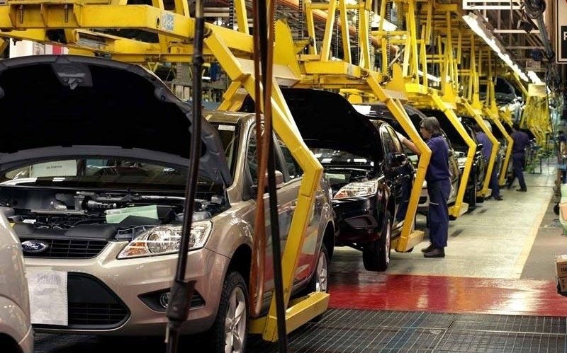 La producción de autos cayó un 32,3 por ciento en enero