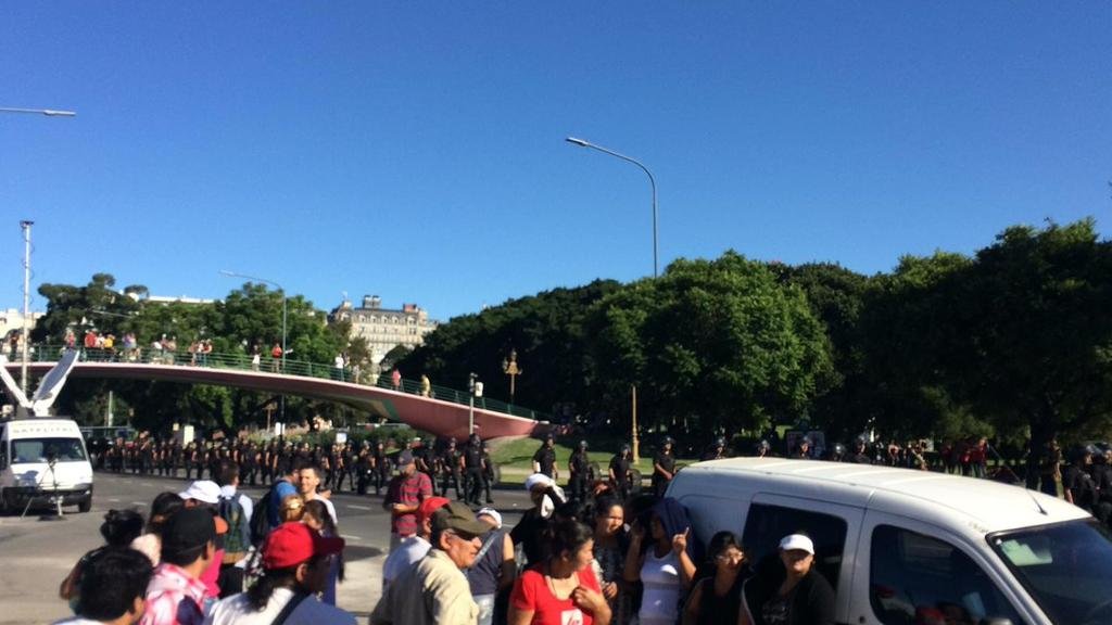 Tensión e incidentes en una marcha a favor de Maduro en Buenos Aires