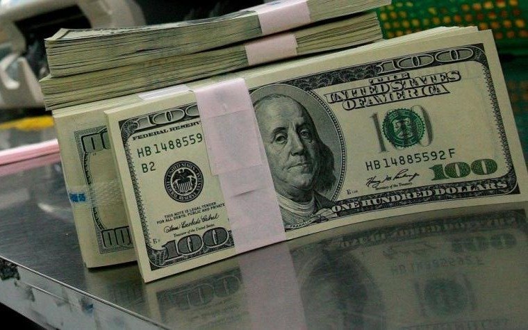 El dólar cerró en $38,70 con una suba de 60 centavos en la semana