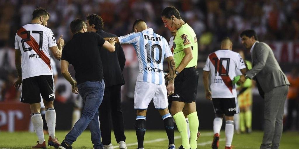 Coudet separó del plantel a Centurión