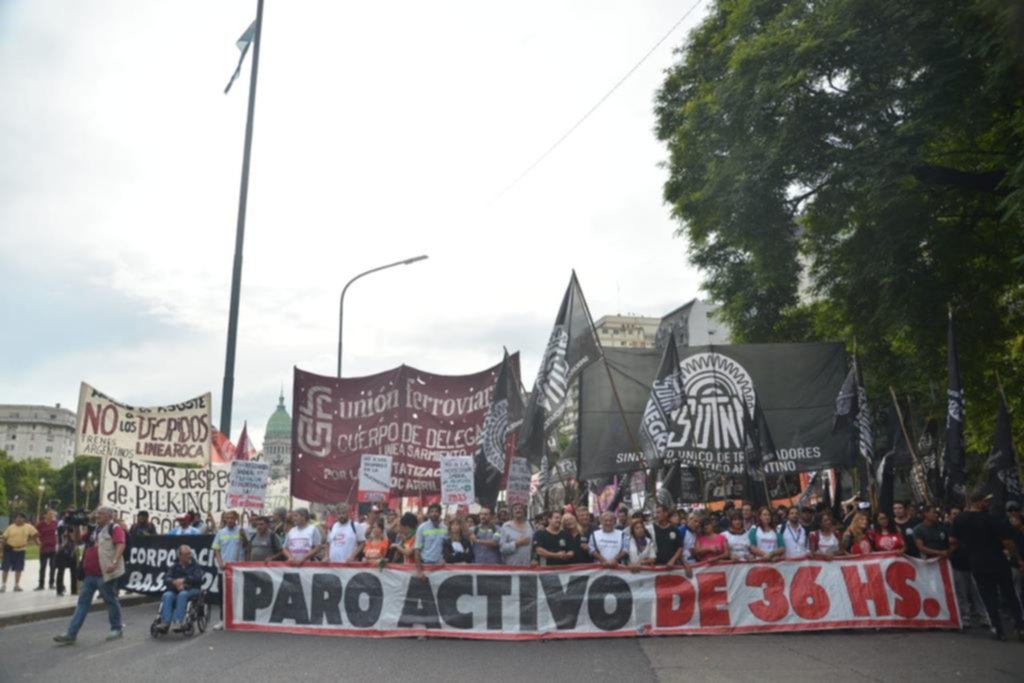 El sindicalismo combativo, contra “tarifazo” y despidos