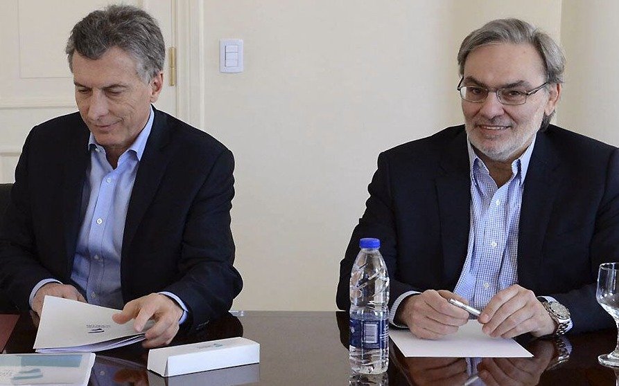 El secretario de Energía estimó que el aumento de gas será del 30% "como máximo" en 2019