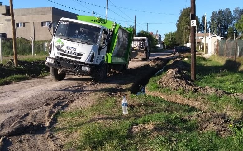 "Tierra abandonada": batería de reclamos vecinales en Villa Castells