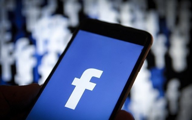 Miembros del Parlamento inglés tildaron a ejecutivos de Facebook de "gangsters digitales"