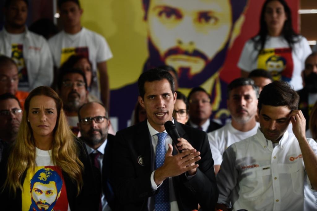 Con conciertos y ayuda humanitaria en la frontera, Maduro y Guaidó miden fuerzas