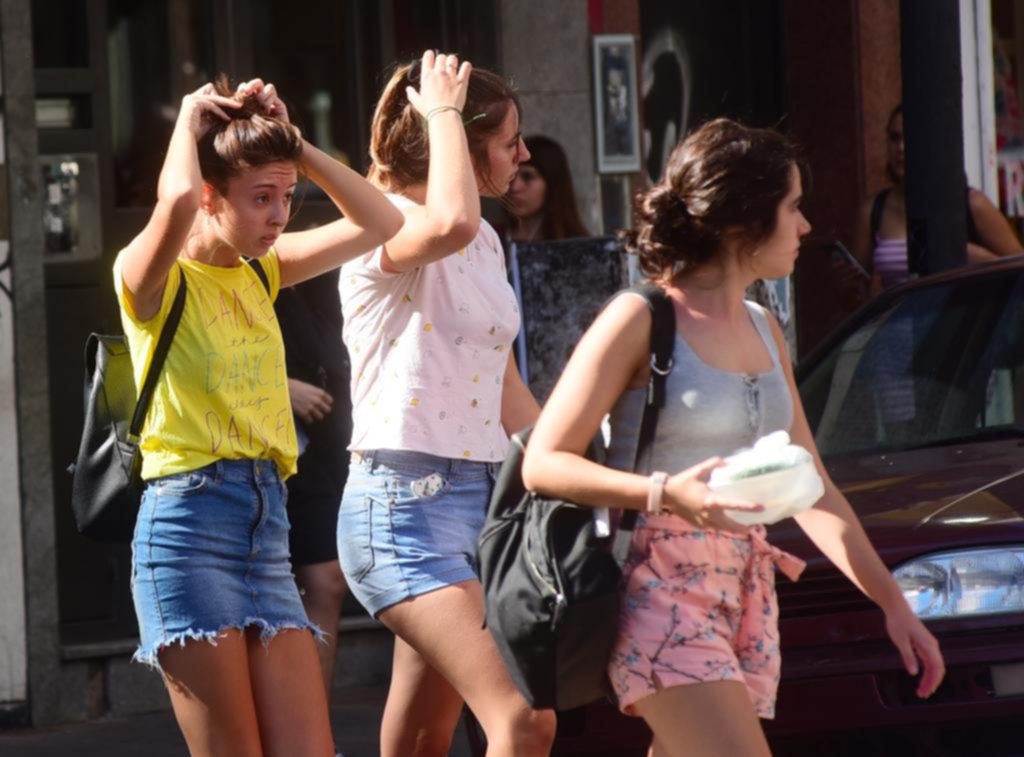Ya en alerta amarillo, sugieren precauciones por la ola de calor que durará hasta el jueves