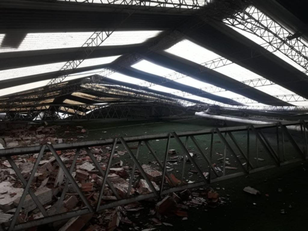 Millonarias pérdidas, el saldo para un centro deportivo
