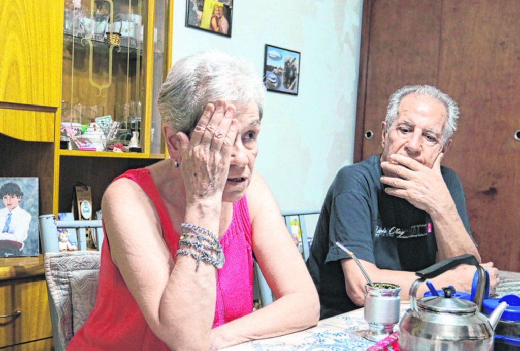 Haciéndose pasar por su hijo en el teléfono, le sacaron 350 mil pesos a una pareja de jubilados