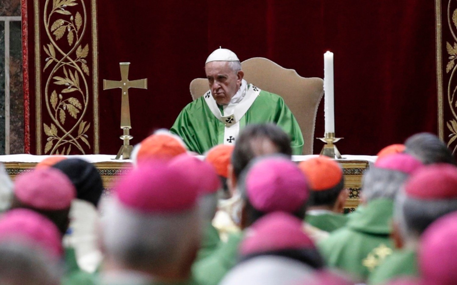 Francisco lanzó medidas para erradicar a los pederastas de la Iglesia