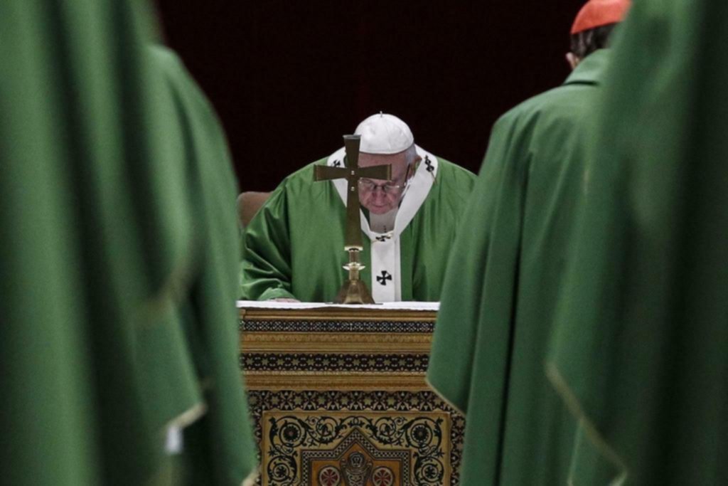 El Papa promete “máxima seriedad” contra los abusos