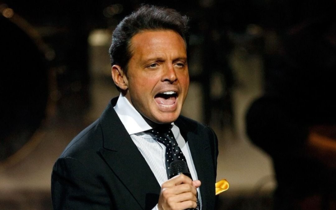Luis Miguel inició hoy su nueva visita al país con un show en Córdoba