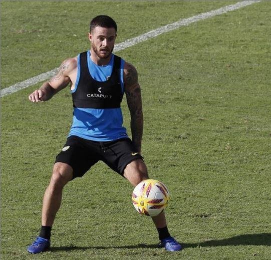 Retornaría Nández; Tevez y Benedetto tendrían descanso