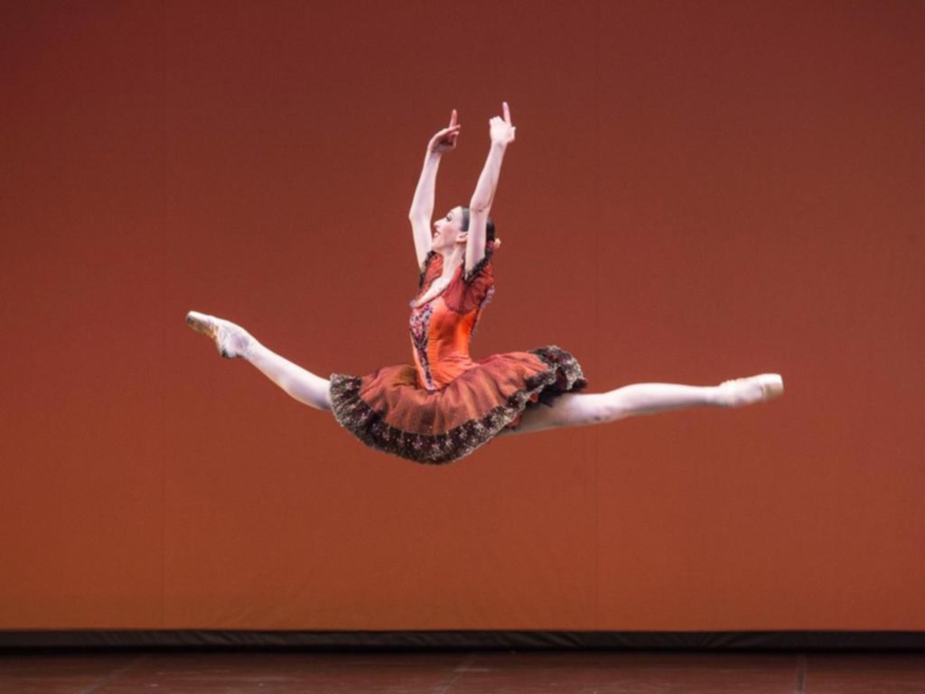 María Celeste Losa: la bailarina platense que brilla en La Scala de Milán
