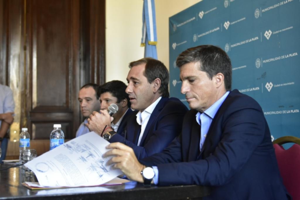 Garro se metió en la pulseada con los maestros y pidió a los gremios “iniciar las clases en fecha”