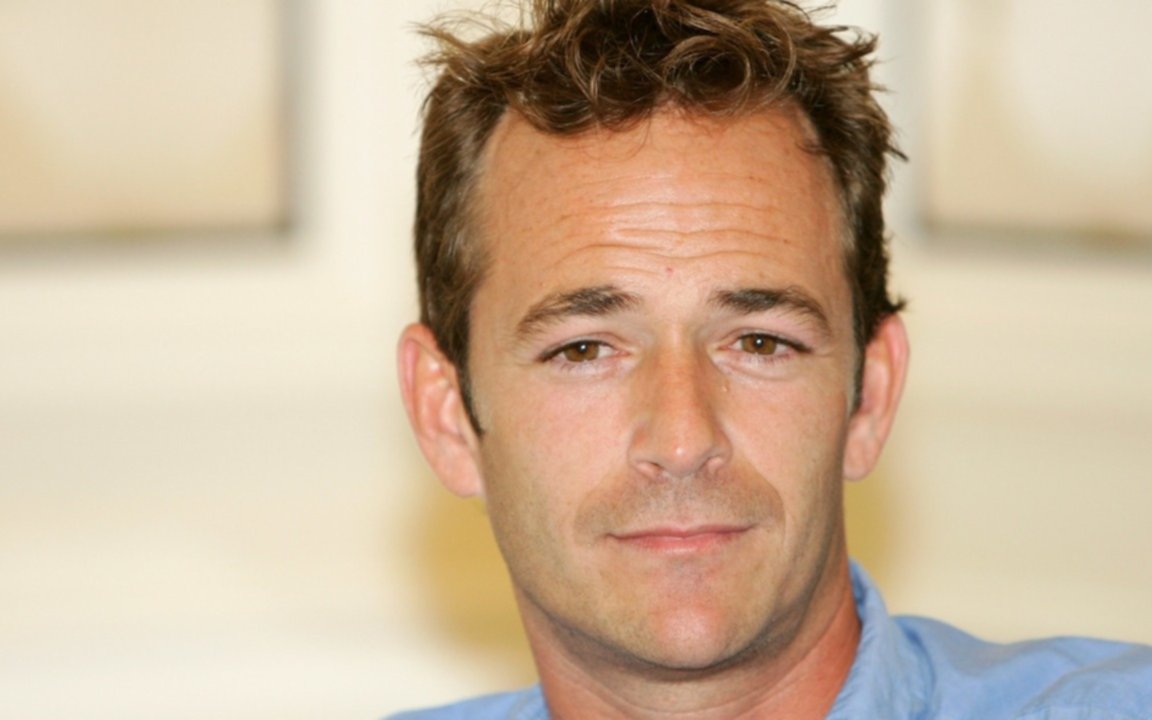Tras anunciar el regreso de "90210", Luke Perry sufre derrame cerebral 