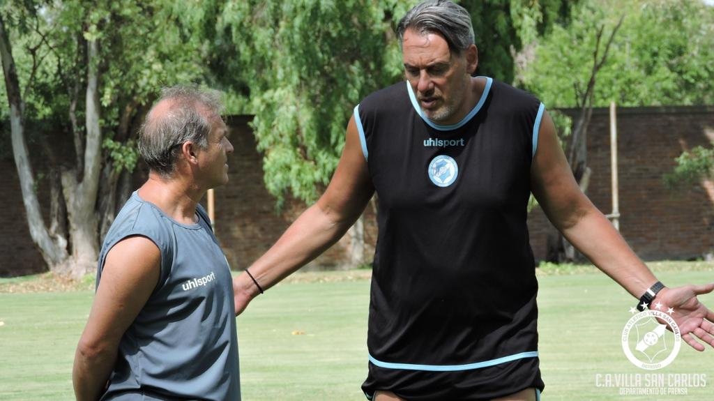 Vivaldo aún no confirmó el equipo titular