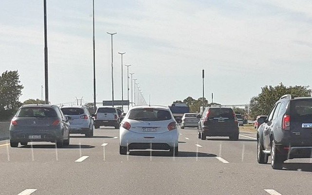 Recambio de quincena: continúa el tránsito intenso hacia la Costa Atlántica