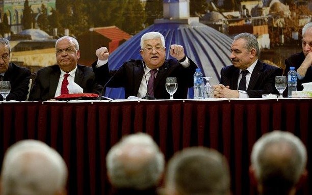 Liga Árabe rechaza el plan de Trump y Abbas advierte que cortará relaciones con EEUU e Israel