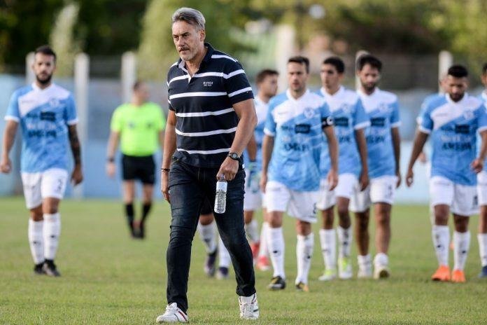 Villa San Carlos quiere recuperarse ante Justo José de Urquiza