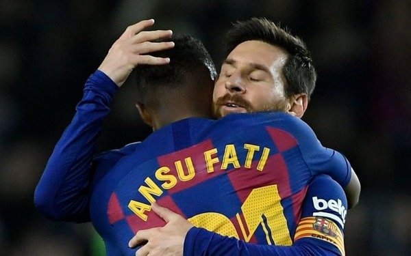 Messi aportó dos asistencias para el regreso al éxito de Barcelona