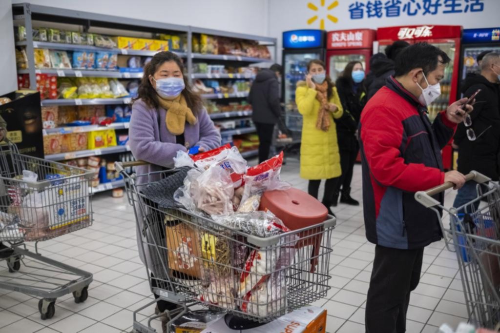 Lunes negro en los mercados de China por el coronavirus