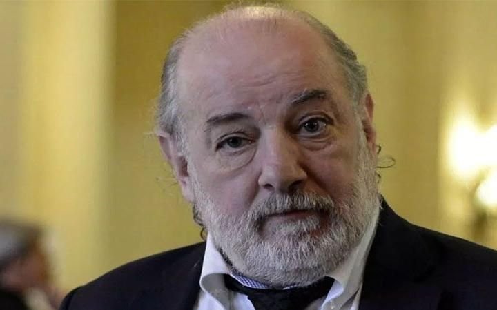 El último diálogo con su secretaria