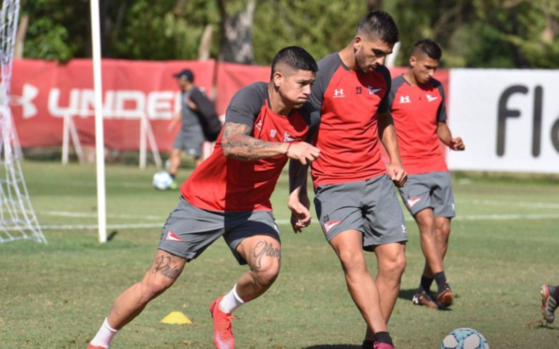Rojo sumó minutos para los suplentes y está en carrera para la visita a Newell's