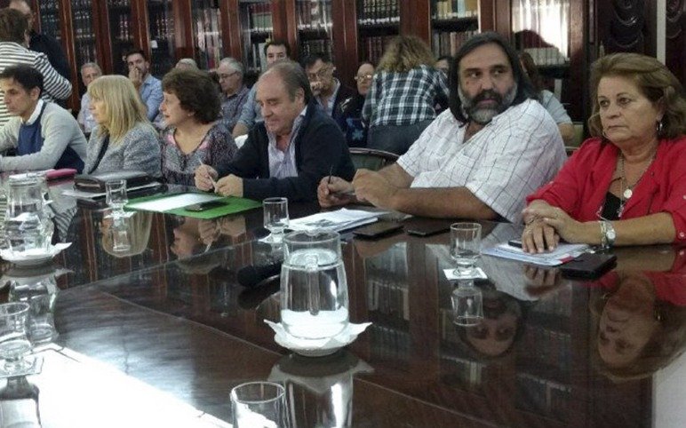Provincia no pagará a los docentes el retroactivo de diciembre de la cláusula gatillo 